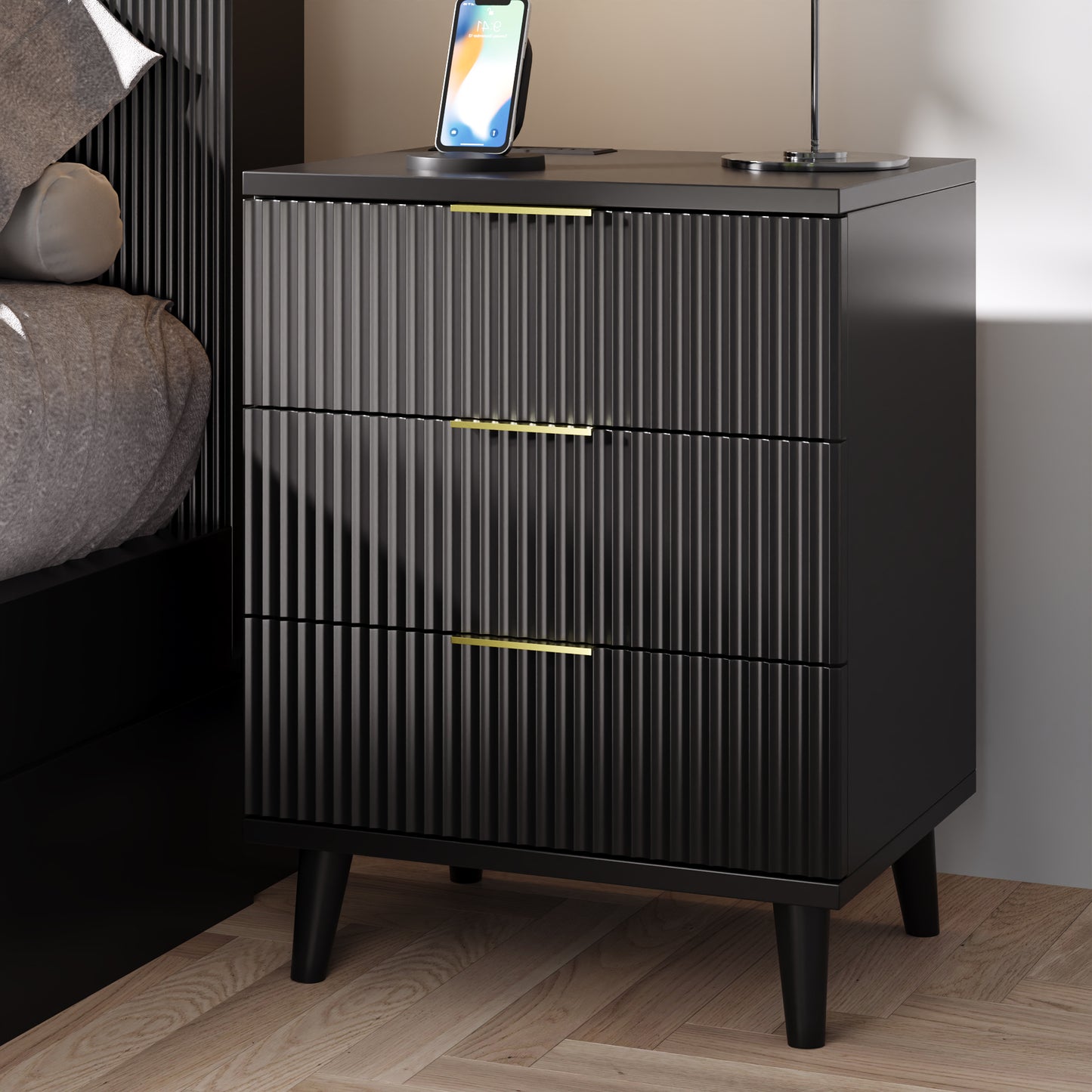 QIPAKA Fluted Night Stand Set of 2 with USB Charging Station, 3-Drawer Dresser Black Wood Moden Night Stand Bedside Table with Quiet Drawers & Large Storage End Table for Bedroom